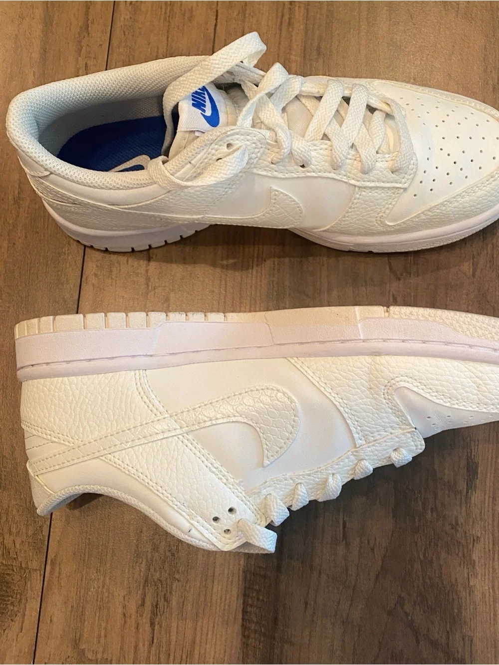 Nike • Dunk Low SE Sail Croc • Textured Leather Sneakers • 7Y / W 8.5
